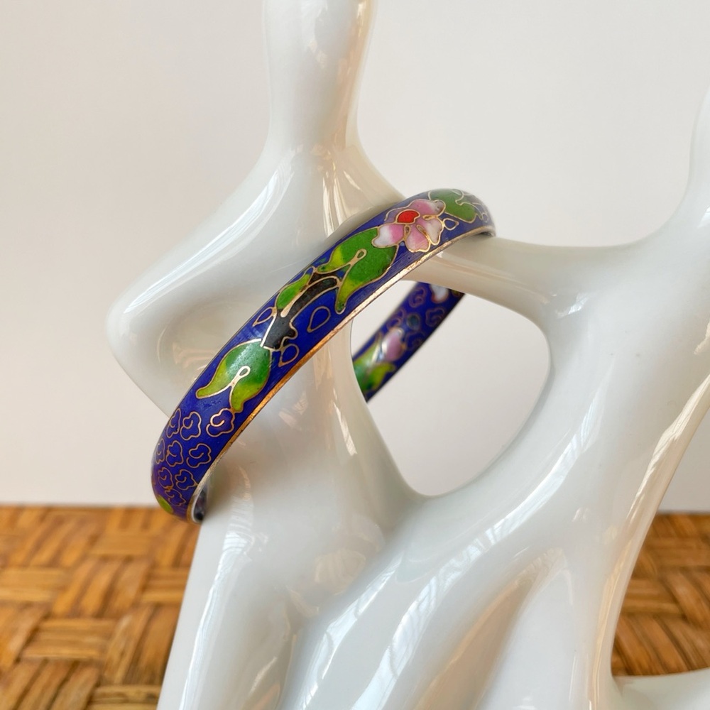Cloisonné Floral Bangle Bracelet - Picture 5 of 9